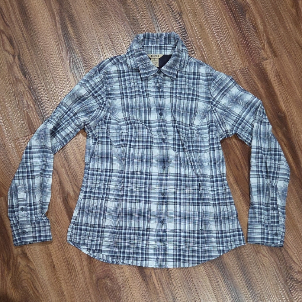 Duluth Trading Co Navy and White Checkered Shirt